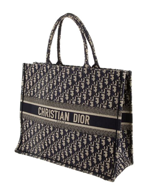 dior shopping tote|christian dior cloth tote bag.